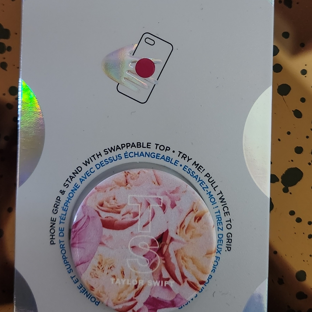 Taylor Swift Pop Socket - Picture 3 of 3